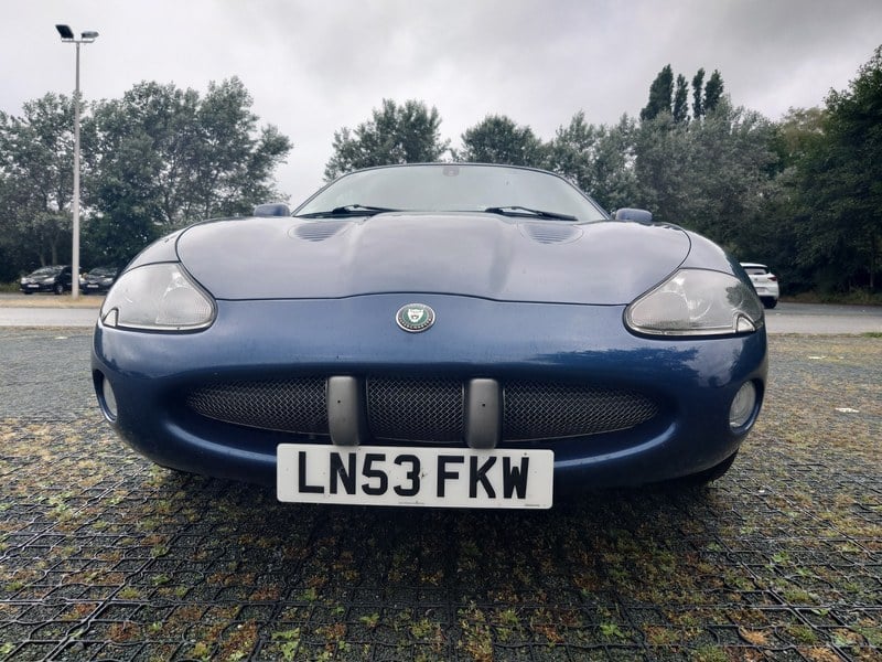 2004 Jaguar XK X100 XKR