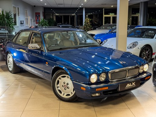 1997 Jaguar XJ X300 (1994 - 1997) XJ6 SÅLD