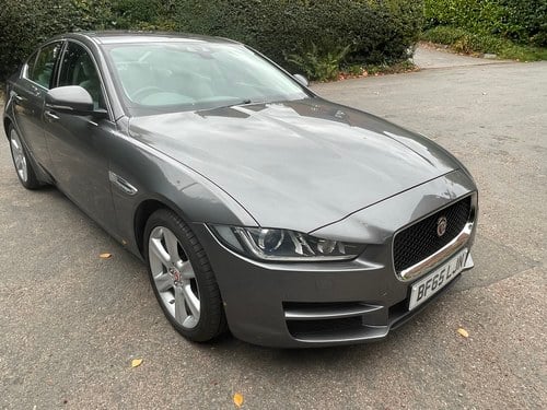 2015 Jaguar XE