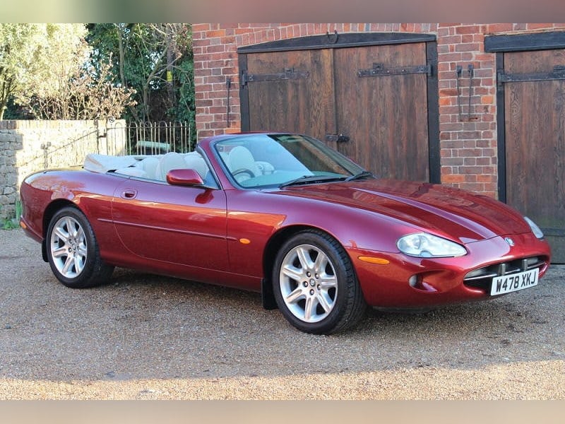 2000 Jaguar XK8 Convertible
