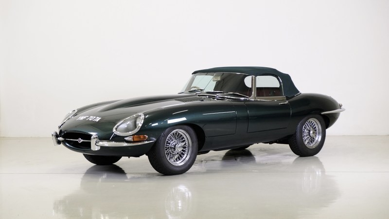 1963 Jaguar E-Type - 2 1963 Jaguar E-Type - 2
