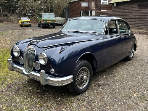 1965 MK2 Jaguar 3.8 Manual Overdrive LHD No Rust! For resto VENDIDO