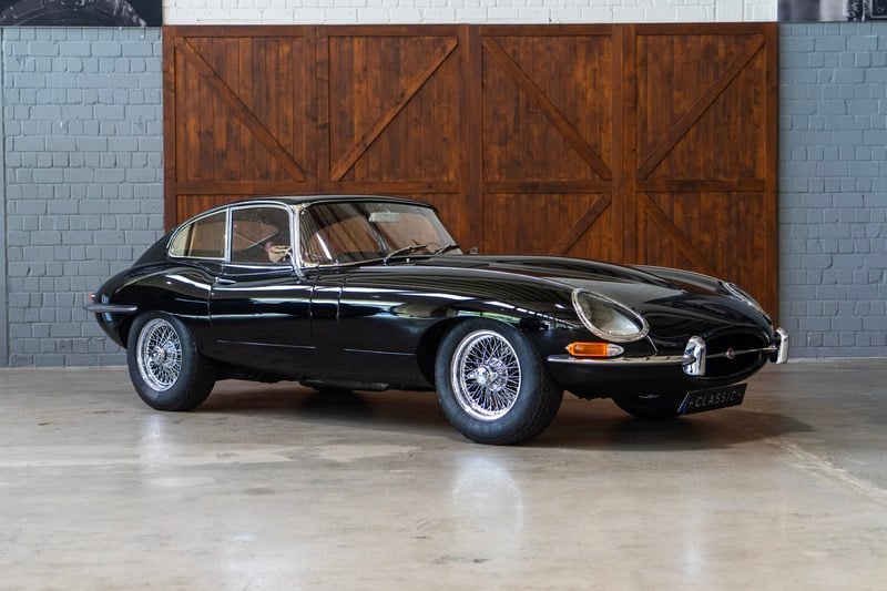 1965 Jaguar E-Type - 1 1965 Jaguar E-Type - 1