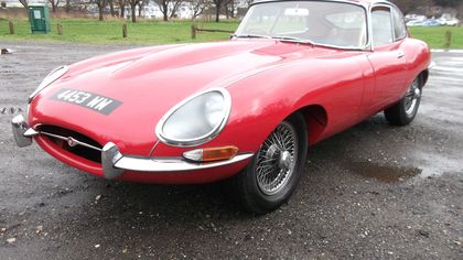 Jaguar E-Type FHC