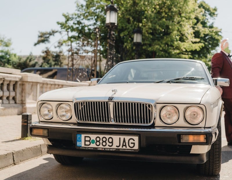 1989 Jaguar XJ - 1 1989 Jaguar XJ - 1