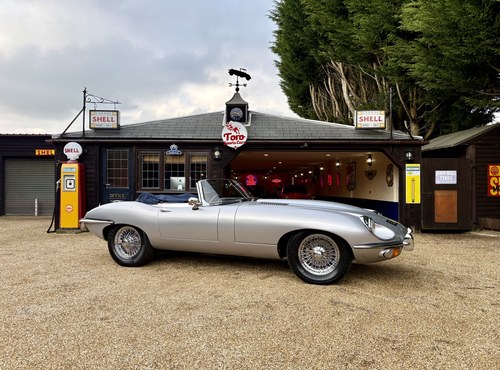 1969 JAGUAR E-TYPE S2 ROADSTER VENDIDO