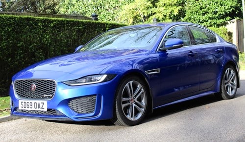 2003 A Beautiful 2019/69 Jaguar XE R-Dynamic SE Automatic SÅLD