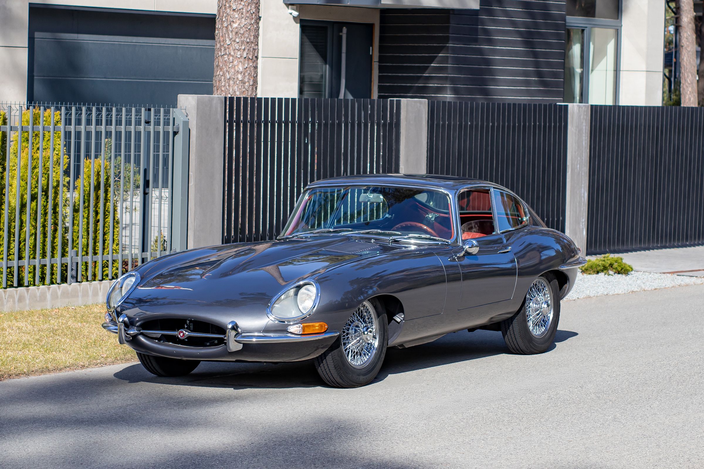 1966 Jaguar E-Type FHC