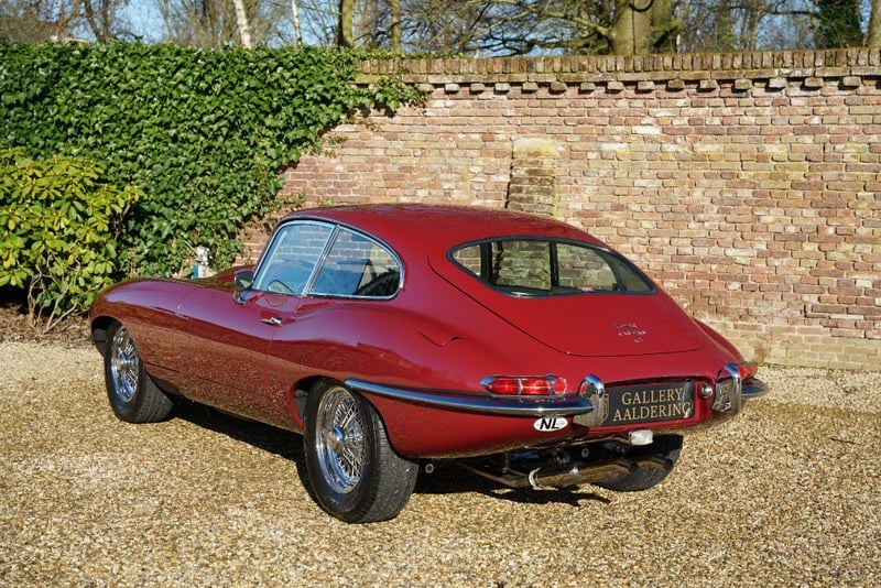 1968 Jaguar E-Type - 2 1968 Jaguar E-Type - 2