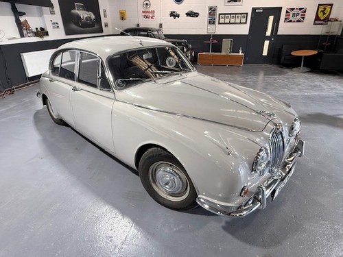 1968 Jaguar Mk2 340 A vendre