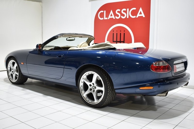 1997 Jaguar XK - 2 1997 Jaguar XK - 2