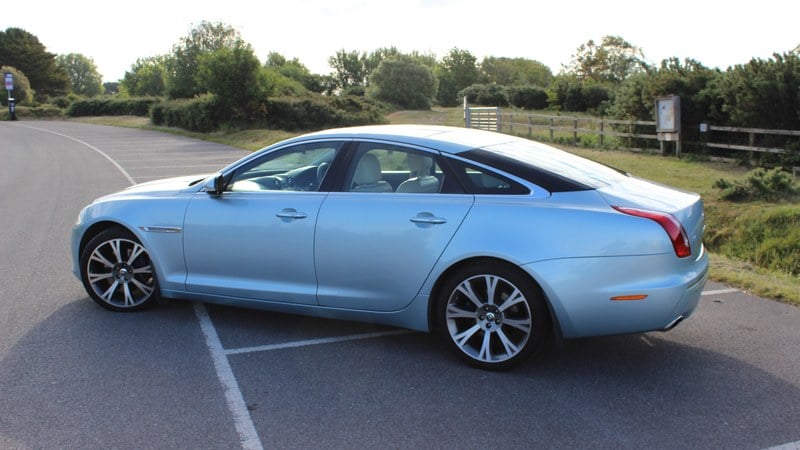 2012 Jaguar XJ - 2 2012 Jaguar XJ - 2