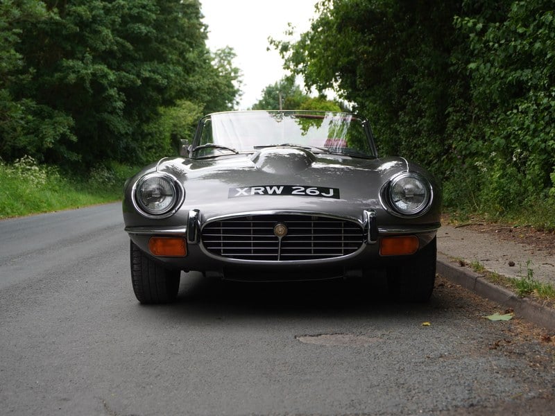 1971 Jaguar E-Type - 2 1971 Jaguar E-Type - 2