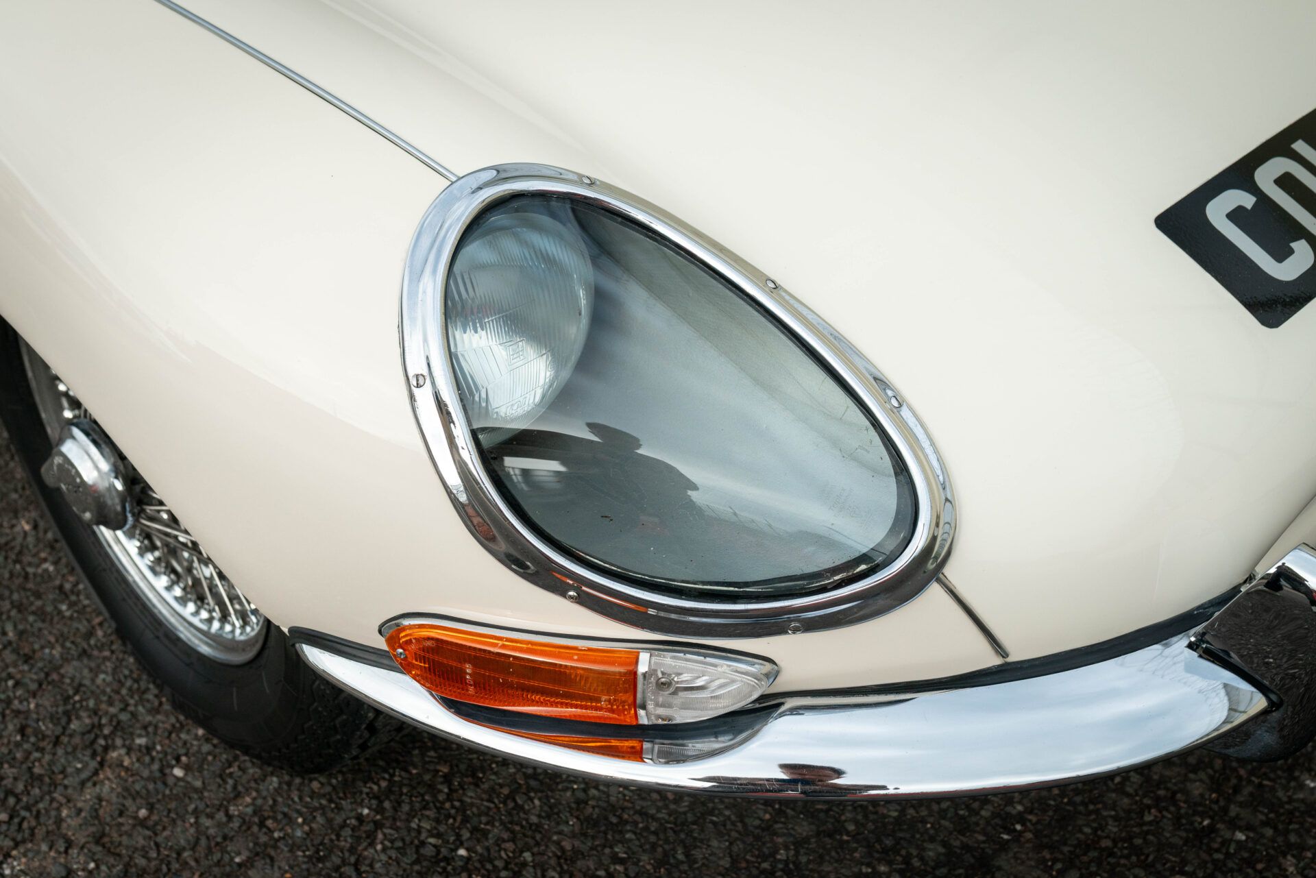 1965 Jaguar E-Type FHC
