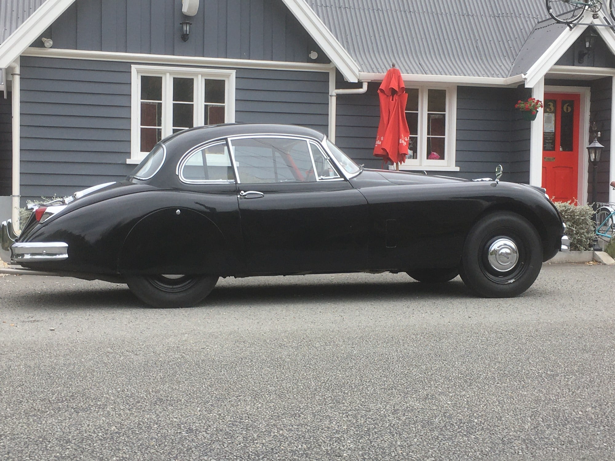 1957 Jaguar XK150 FHC, foto 1