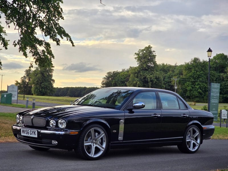 2006 Jaguar XJ - 1 2006 Jaguar XJ - 1