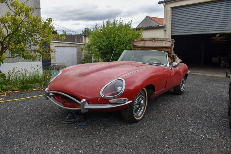 1961 Jaguar E-Type - 1 1961 Jaguar E-Type - 1