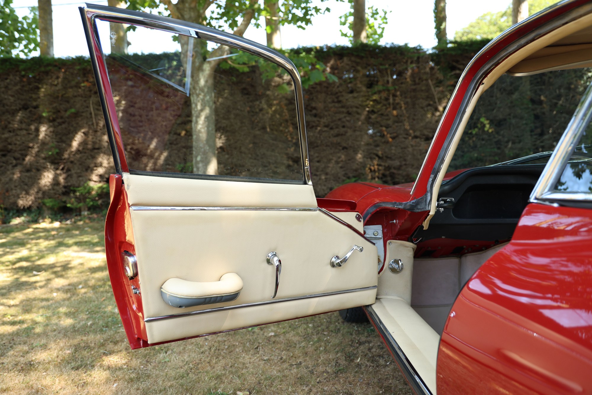 1964 Jaguar E-Type Series 1 Coupe (3.8 Litre), foto 12