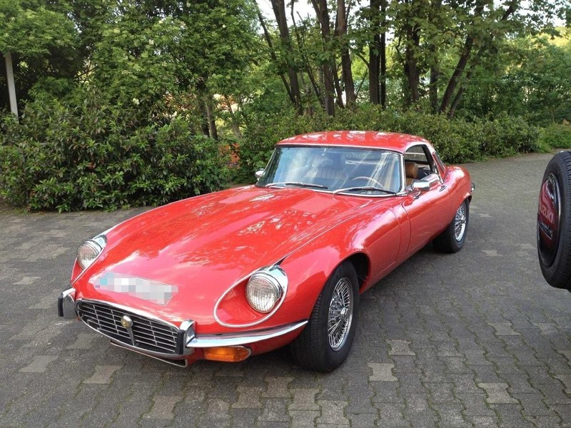 1975 Jaguar E-Type - 1 1975 Jaguar E-Type - 1