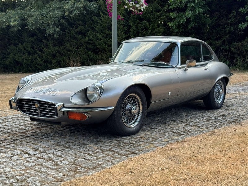 1974 Jaguar E-Type - 2 1974 Jaguar E-Type - 2