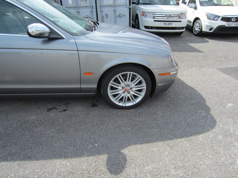 2007 Jaguar S-Type - 2 2007 Jaguar S-Type - 2