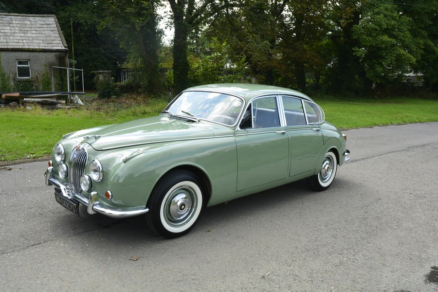 1967 Jaguar 240 Mk2, foto 1