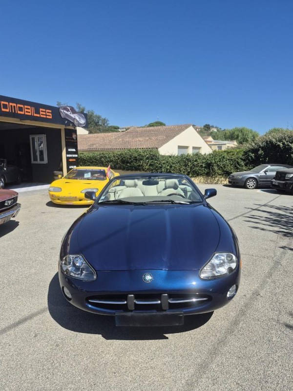 2001 Jaguar XK - 2 2001 Jaguar XK - 2