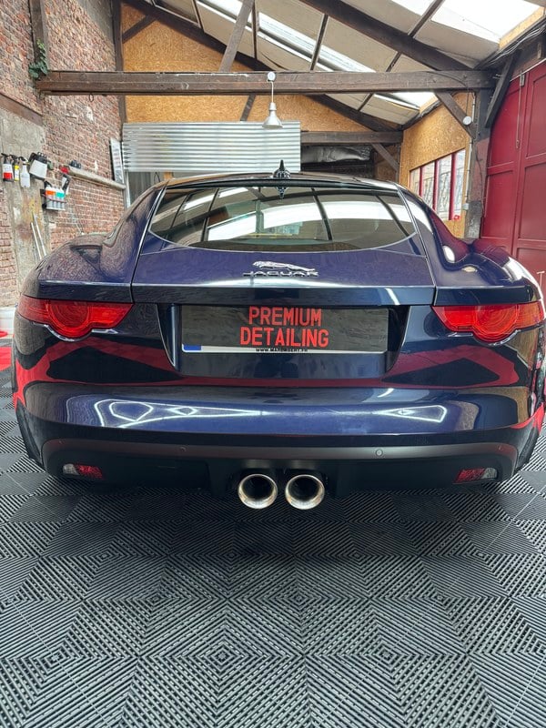 2015 Jaguar F-Type - 2 2015 Jaguar F-Type - 2