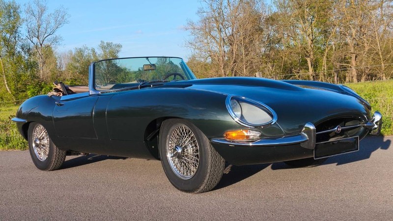 1961 Jaguar E-Type - 1 1961 Jaguar E-Type - 1