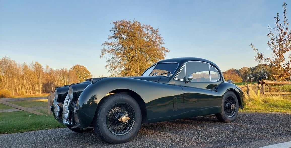 1953 Jaguar XK140 FHC, foto 2