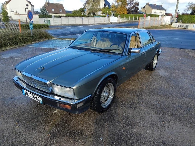 1992 Jaguar XJ - 1 1992 Jaguar XJ - 1