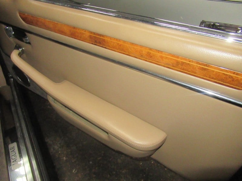 1990 Jaguar XJS - 2 1990 Jaguar XJS - 2