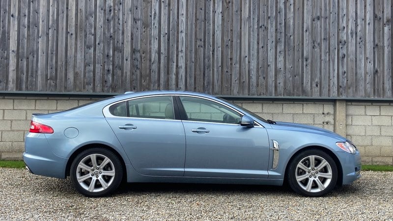 2009 Jaguar XF - 2 2009 Jaguar XF - 2