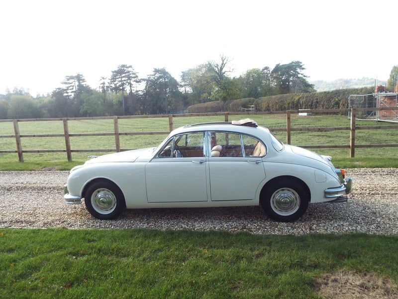 1966 Jaguar Mark 2 - 2 1966 Jaguar Mark 2 - 2