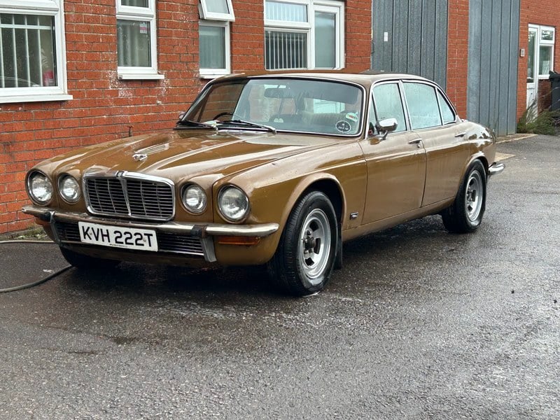 1978 Jaguar XJ - 1 1978 Jaguar XJ - 1