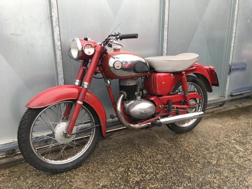 1964 JAMES CLASSIC STREET CRUISER WITH V5 ETC RUNS MINT! £1750  For Sale