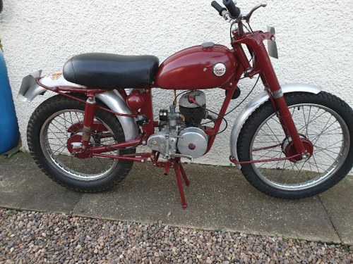 1956 James Cotswold 197  In vendita