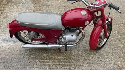 1960 James Cavalier 175cc unrestored with nice patina £1695