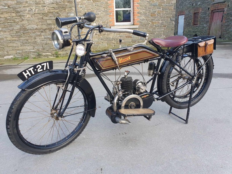 1920 James Model 12