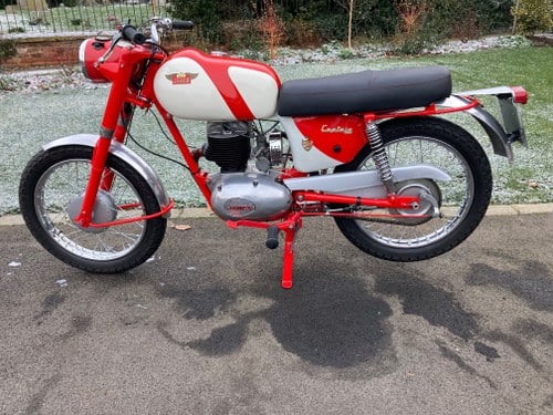 1964 James Comet