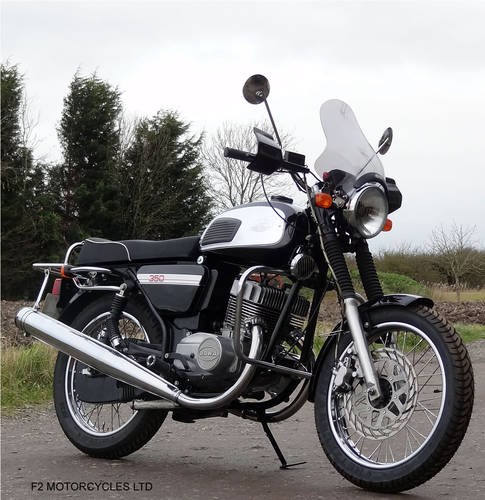 2015 Jawa Retro 350 2-stroke, electric start, ready to ride For Sale