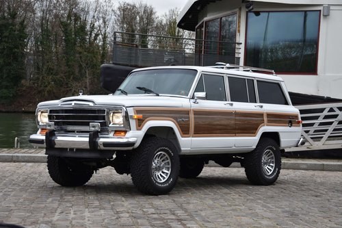 1990 Jeep Grand Wagoneer - No reserve Vente aux enchères