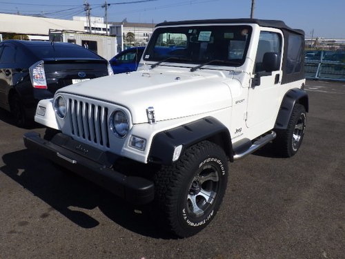 2004 04 Jeep Wrangler 4.0 Automatic, White, 59k miles SOLD