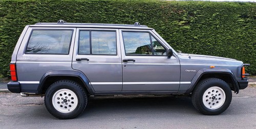 1994 JEEP CHEROKEE 2.5 SPORT 4x4. 1 PREVIOUS OWNER SOLD