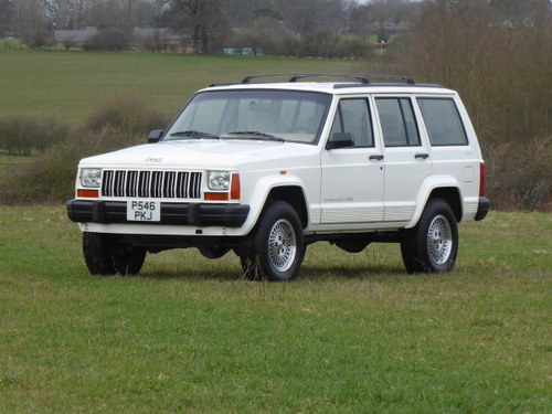 1996 Jeep Cherokee 4.0 Low Mileage 5 Speed Manual Immaculate LHD For Sale