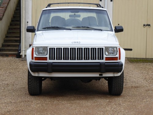 1996 Jeep Cherokee XJ 4.0 Manual 5 Speed Very Rare Immaculate LHD For Sale
