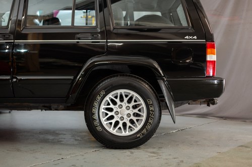 2000 Jeep Cherokee XJ 4.0 Limited SOLD
