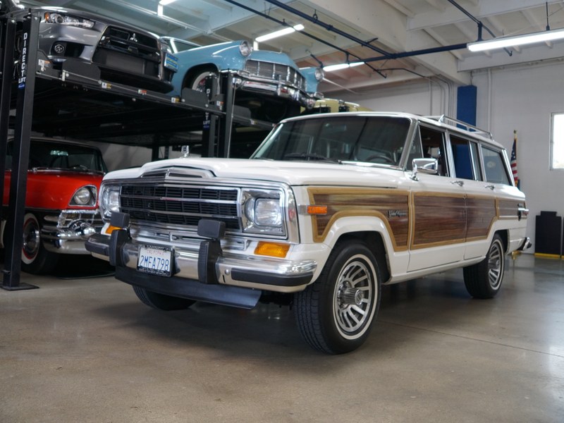 1989 Jeep Grand Wagoneer 4WD with 42K orig miles