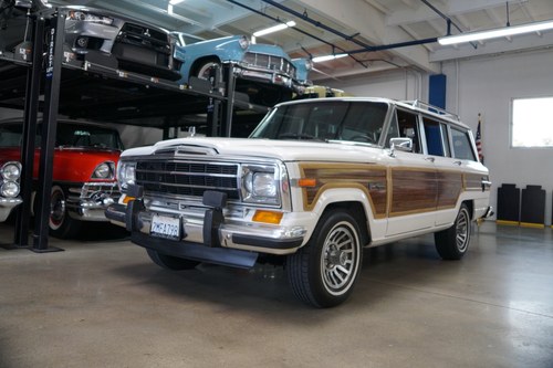 1989 Jeep Grand Wagoneer 4WD with 42K orig miles SOLD