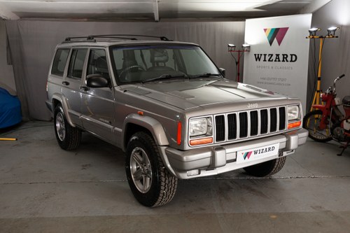2001 Jeep Cherokee XJ 4.0 ORVIS 19K miles!!! For Sale
